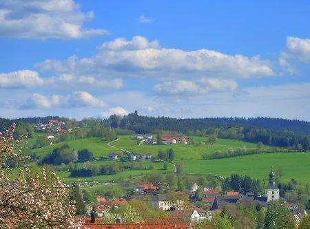 בית נופש Seminar- Und Gruppenhaus Bayern רוגן